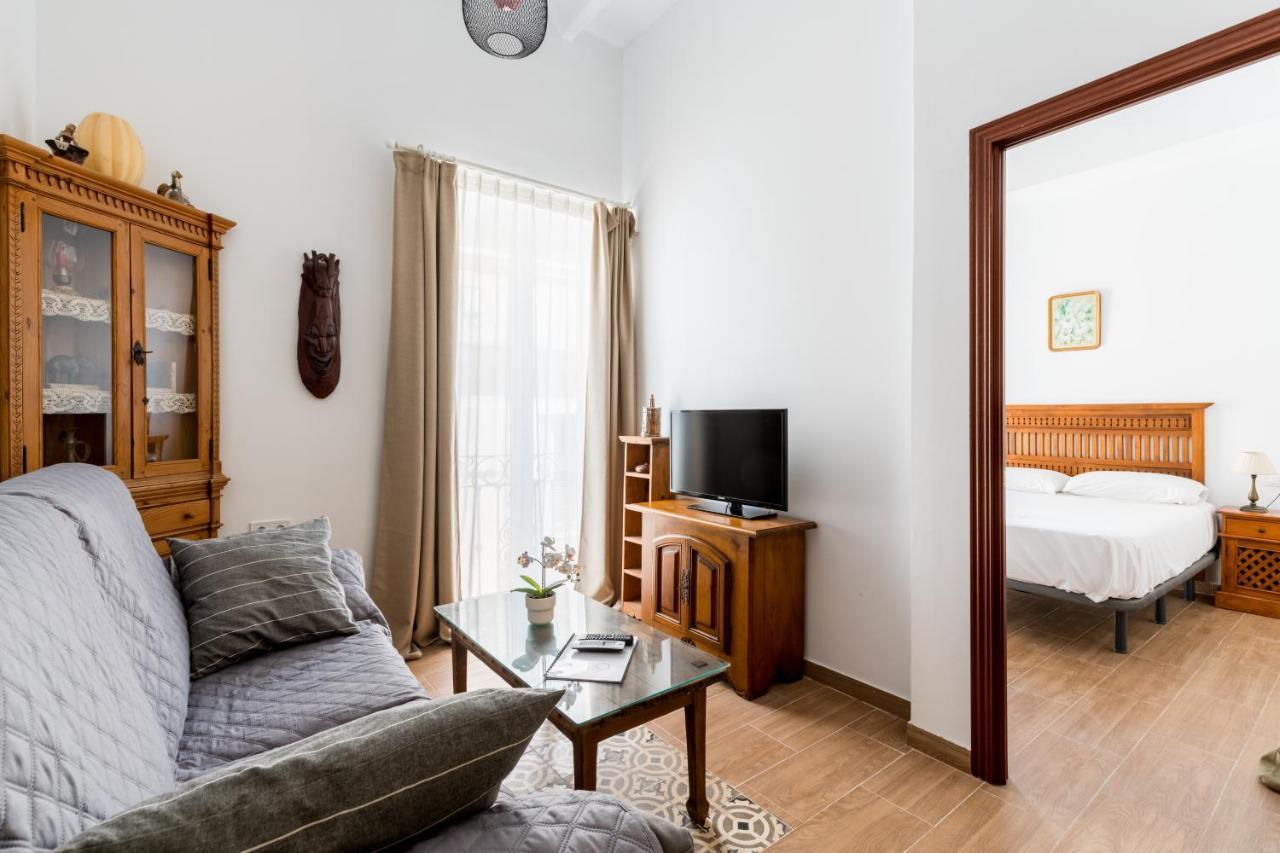 セビリアAoa Casa Triana Familiar Con Terrazaアパートメント エクステリア 写真