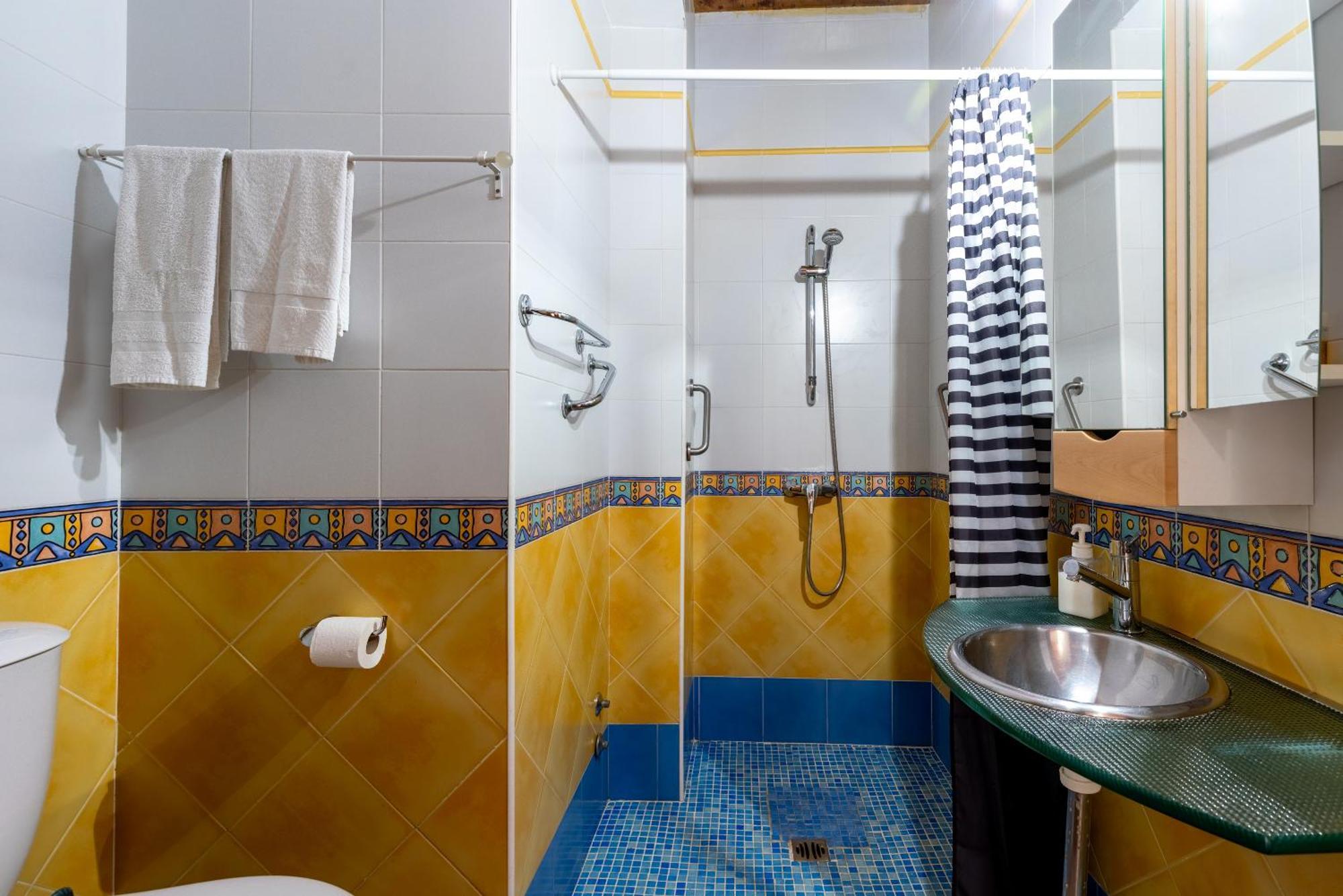 セビリアAoa Casa Triana Familiar Con Terrazaアパートメント エクステリア 写真