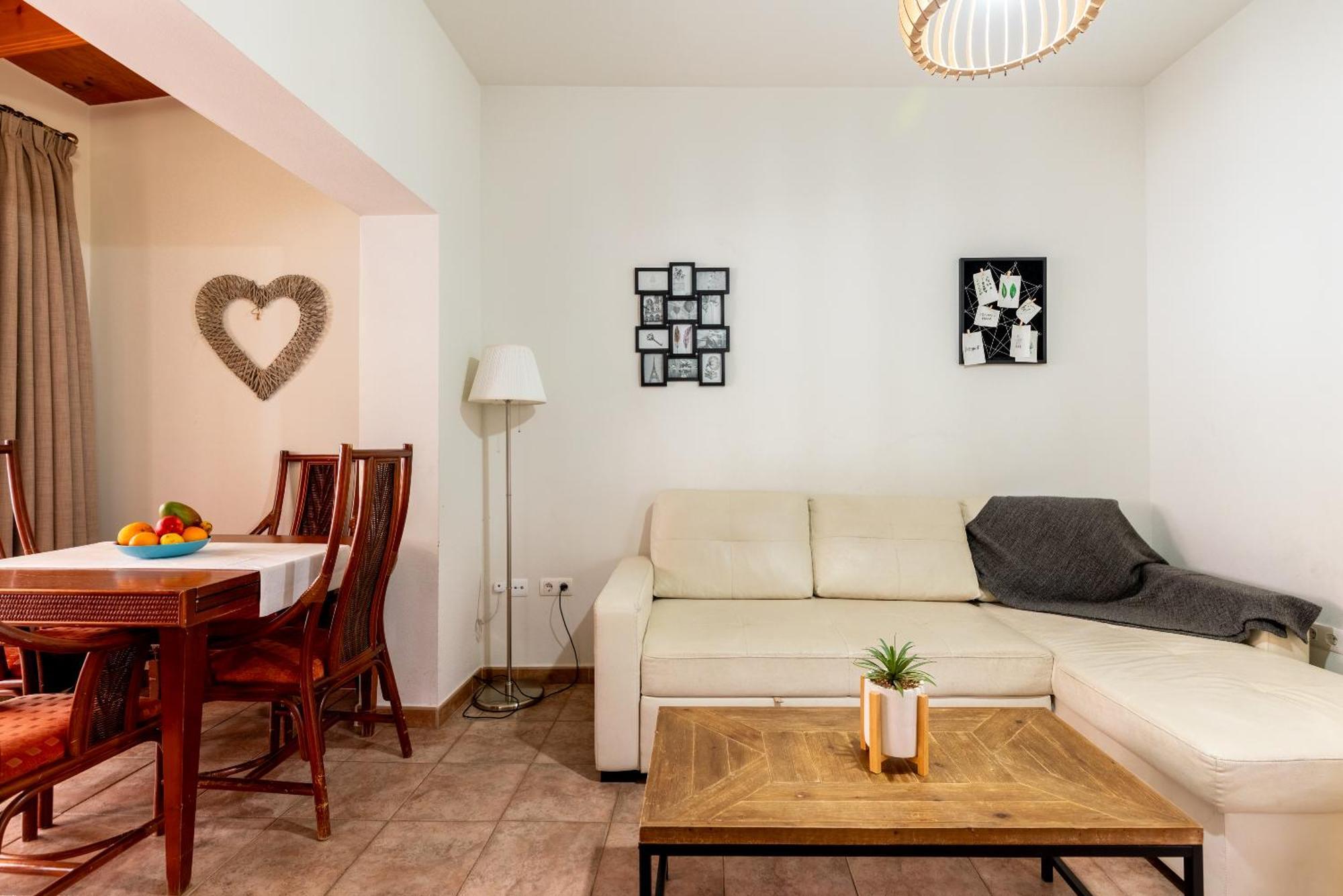 セビリアAoa Casa Triana Familiar Con Terrazaアパートメント エクステリア 写真